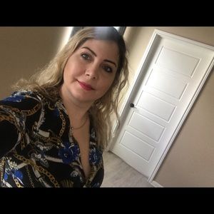 Meet your Posher, Elham vahabi